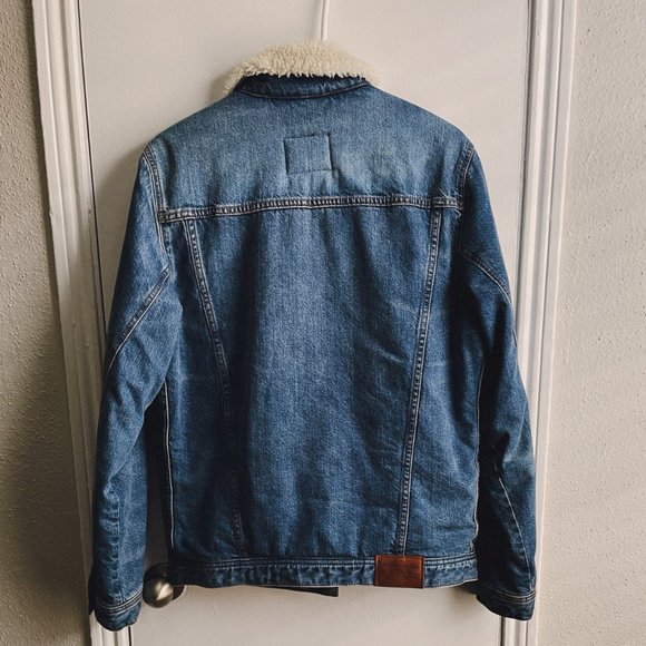 Authentic Abercrombie and Fitch Denim Jacket (Medium) - Picture 3 of 3